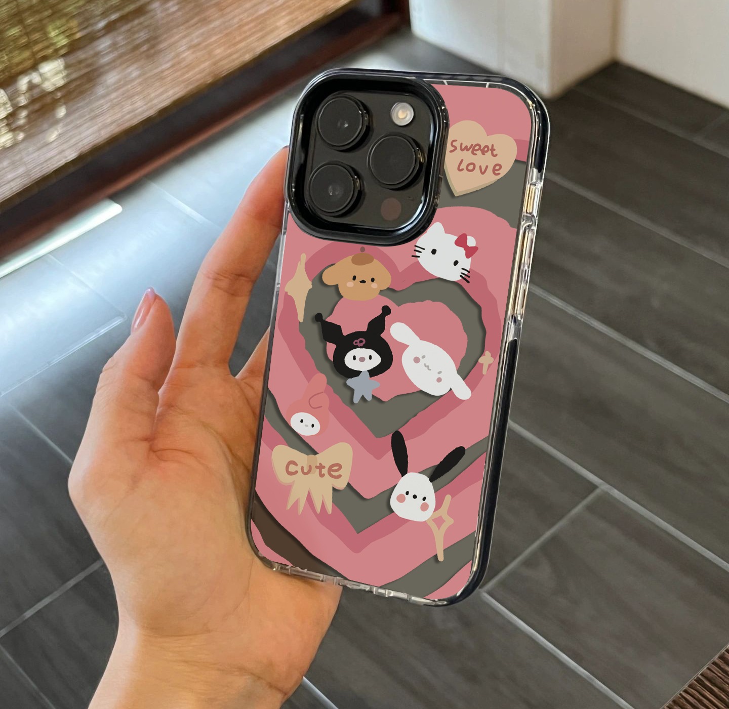 爱心渐变三丽鸥17pro手机壳