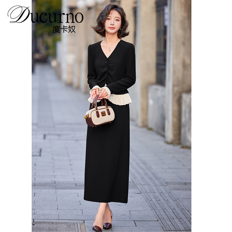 Ducurno女装套装轻奢高级感女人味秋季新款洋气减龄休闲服两件套