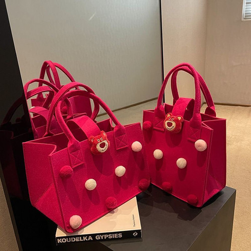 新款卡通毛毡包大容量手提购物袋加厚妈咪包网红百日宴礼品伴手礼