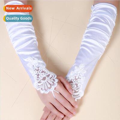 High-grade satin face long wedding wedding dress dinner whit