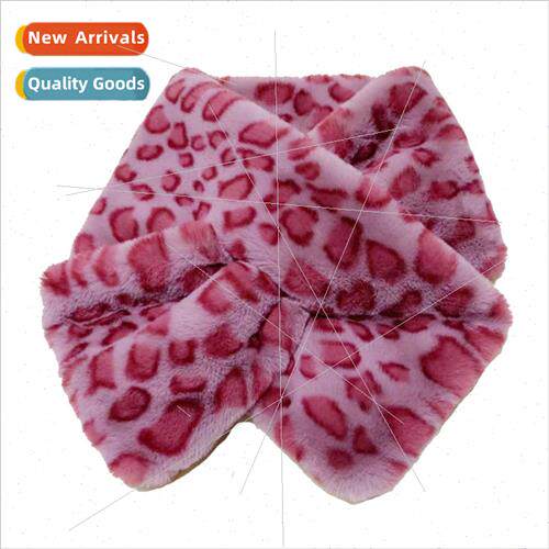 Korean  of the scarf female fall and winter wild otter rabbi