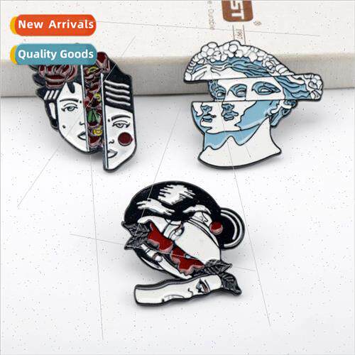 Creative division sculpture art chic brooch personalized pat