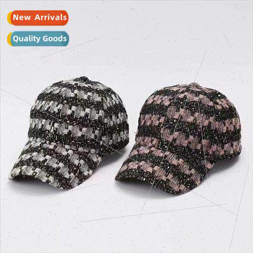 Autumn and winter new womens baseball cap warm outdoor versa