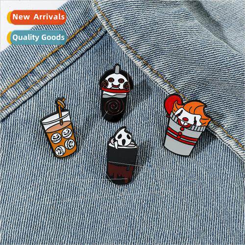 Cartoon creative  personalized pin funny screaming chainsaw