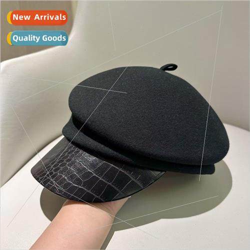 Japanese designer  crocodile pattern pu leather brim duck to