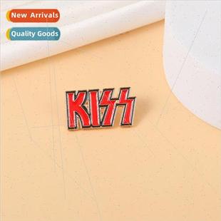 English brooch letters design KISS niche band