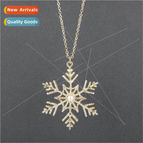 New Frozen snowflake necklace pendant fashion temperament sw