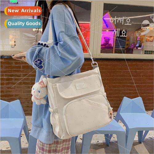 New Small Fresh terature Female Shoulder Bag 2023 Donniel Mo