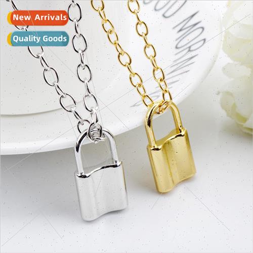 Personalized Minimalist Geometric Pendant Necklace Lock Neck