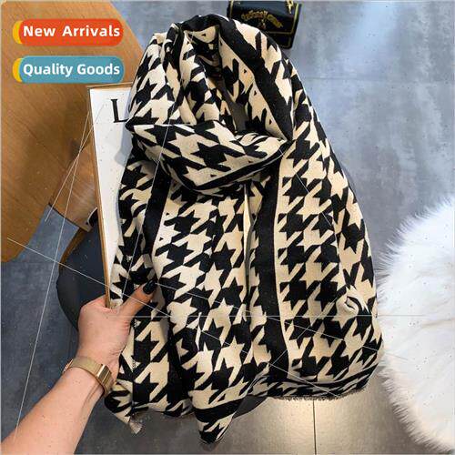 Korean  of the black and white thousand birds check scarf fe