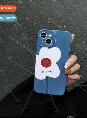 Fresh literary blue background white flowers 适用 Apple 12/1