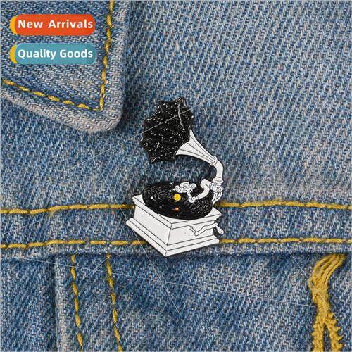 Cartoon Korea Creative Star Record Horn Disc Player Pin Pin