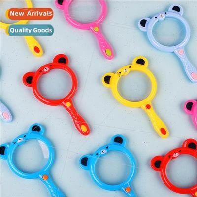 Cartoon magnifying glass students children learning experime