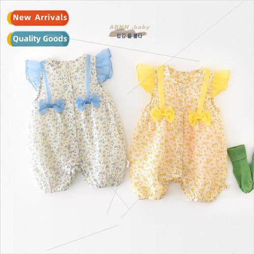 Summer baby onesie thin section of small fresh floral newbor
