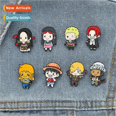 Q  of the King of Thieves ffy metal brooch anime Nautical Ki