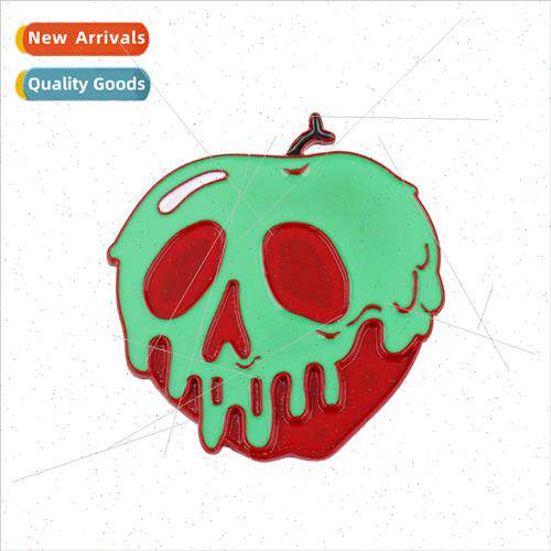 Red Apple Brooch Creative personality skull brooch pin badge
