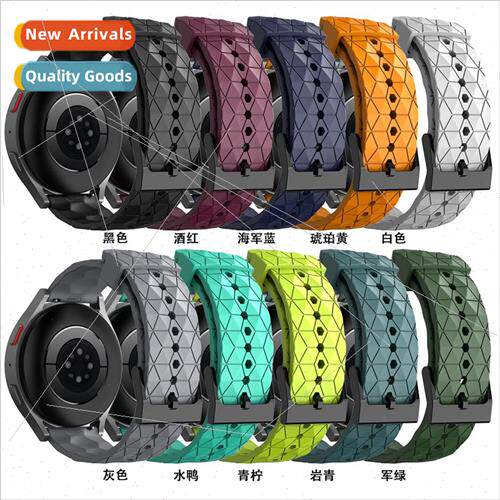 适用 Samsung Watch5 Huawei GT3 soccer pattern Gamin Huawei w