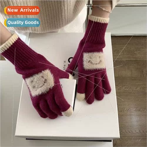 Split finger gloves fall warm Korean  of the new square smil