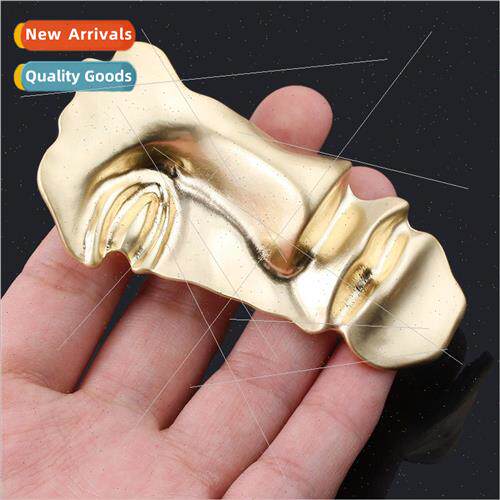 Halloween brooches Thousands of calls half-face anti-glare b