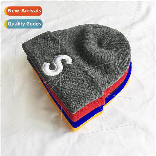 Letters S embroidered cold cap knitted cap simple versatile