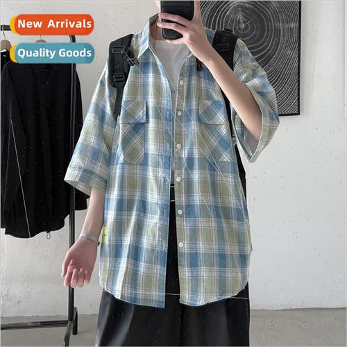 Plaid shirt mens short-sleeved summer Korean  jacket seven-m
