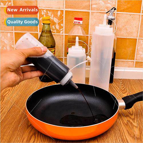 Plastic sauce bottle framing mouth squeeze pot oil pot squee