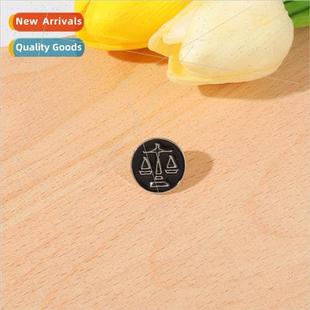 Metal Badge Creative bra Geometric Horizontal Black Brooch