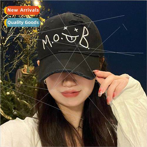Retro personality smiley face washed baseball cap ins broken