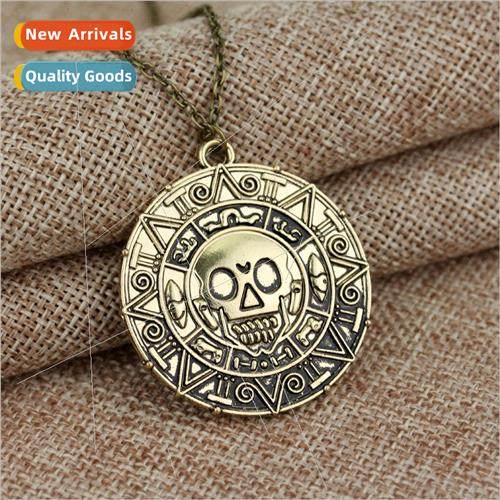 New Pirates of the Caribbean Aztec skull pendant jewelry nec