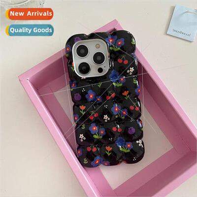 Retro full screen small broken flowers 适用 Apple 12/13/14Pr