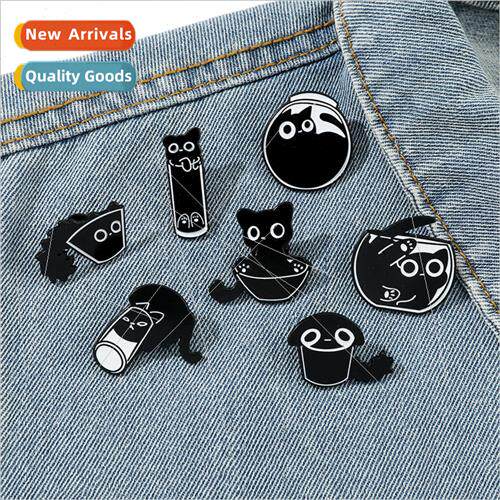 Cute cartoon liquid cat brooch cup of water in the small bla