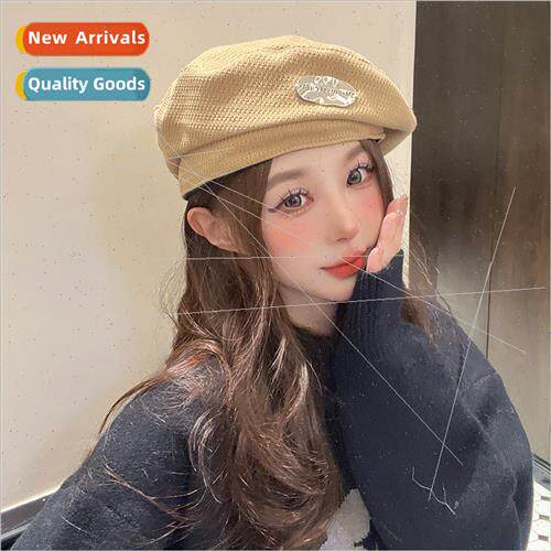 Beret hundred with women show face small hat literary retro