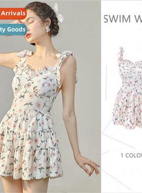 2023 new small floral swimsuit one-piece small fresh swimsui