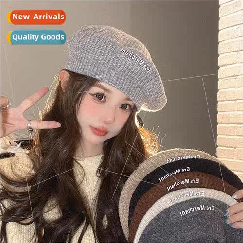 Hat female fall and winter show face small warm beret Korean