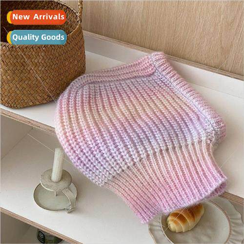 Rainbow gradient color Barak Rafa hat autumn and winter scar
