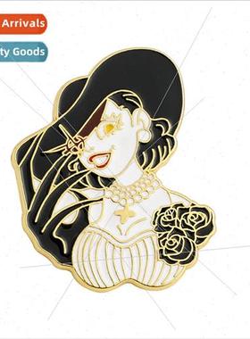 Game Peripheral Resident Evil 8 Mrs. Timiscu Metal Badge Hal