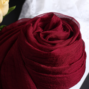 2026新款专柜韩国丝丝巾女百搭围巾春季纯色长款时尚红色防晒披肩