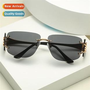 diamd edge encrusted sunglasses smal New legs cut