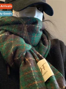 Autumn and winter atmosphere   imati cashmere scarf female w