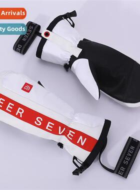 Ski gloves casserole whin five fingers 3M new Cheryl pressia