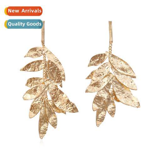 ZA exaggerated texture embossed metal leaf earrings retro et
