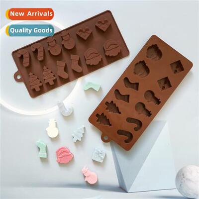 12 Christmas chocolates, 451 inserted candles, sugar flippin