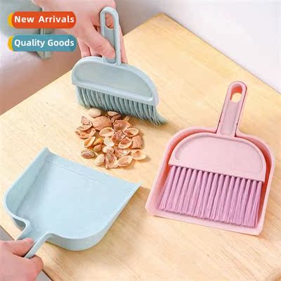 Small broom dustpan set home hful  desktop childrens plastic