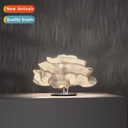 ArturoAlvarez Nevo Study Desk Tulip Table Lamp Creative Beds