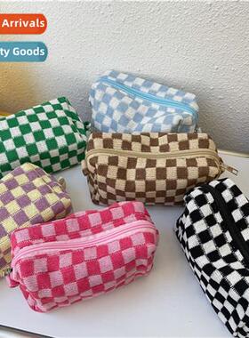 Korea ins checkerboard grid knted cosmetic bag color clashin