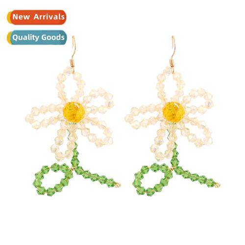 Japanese girl   fashi flowers persalized earrings versatile