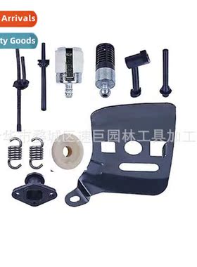 适用China 2500 25cc Small Chainsaw Worm Gear Intake Manifold