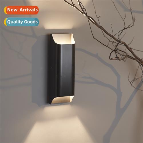 Modern minimalist minimalist light luxury copper wall lamp b