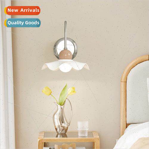 Cream wind ceramic wall lamp modern simple master bedroom st