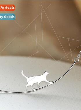 Simple Circle Cross Pendant Creative Model Climbing Cat Pend